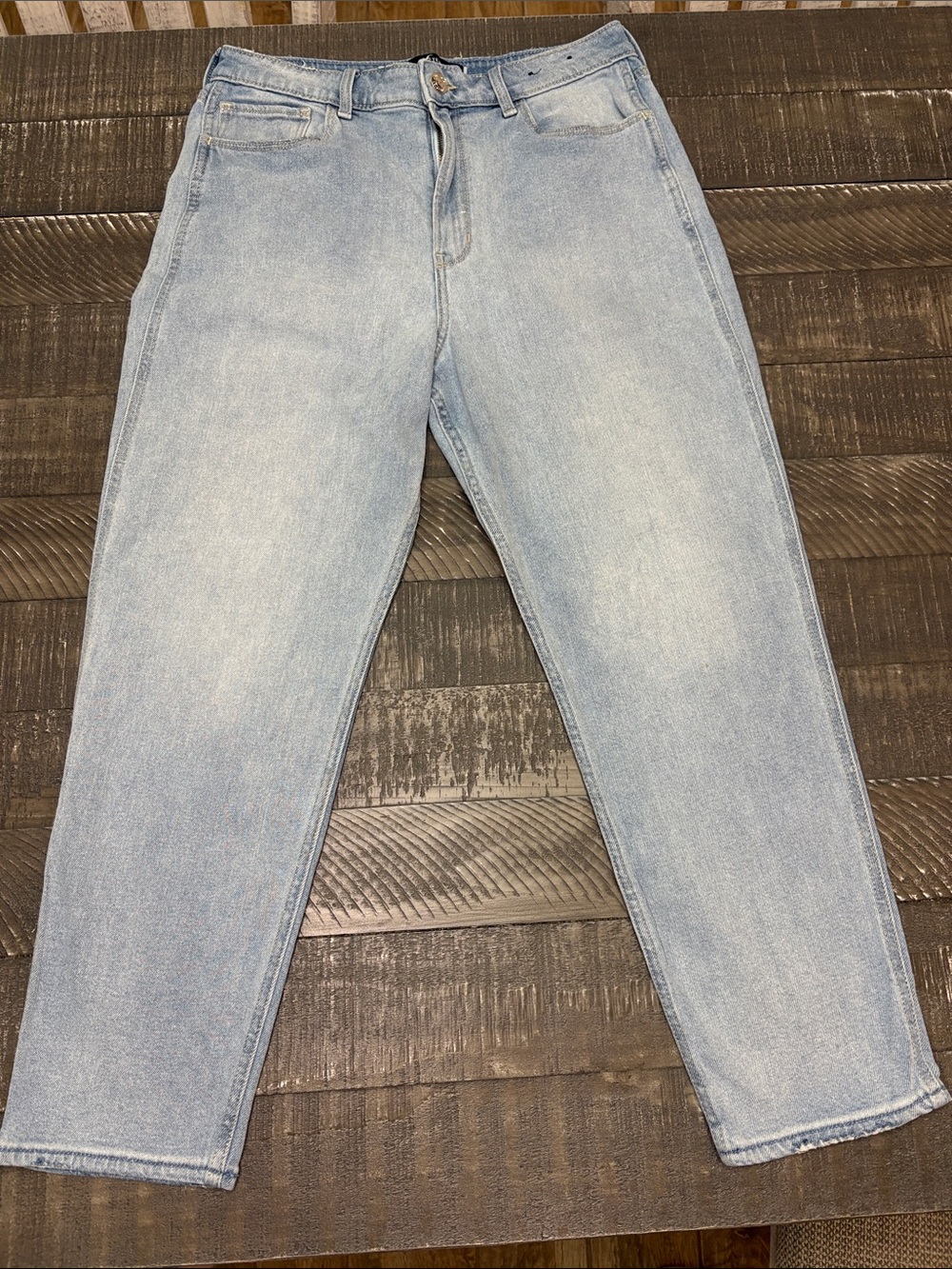 Hollister Light Blue Ultra High-Rise Mom Jeans